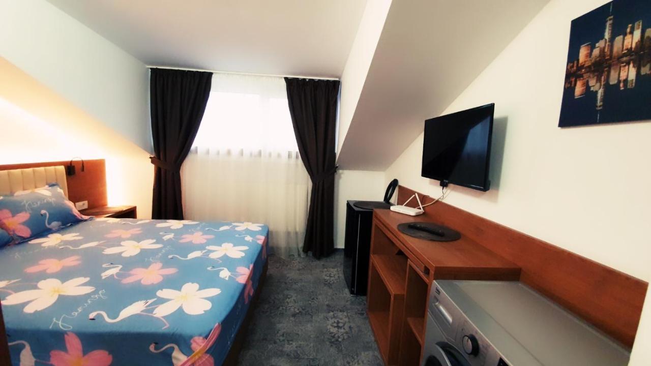 Stay Inn Rediu Valea Lupului  외부 사진