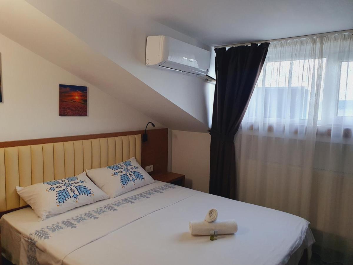Stay Inn Rediu Valea Lupului  외부 사진