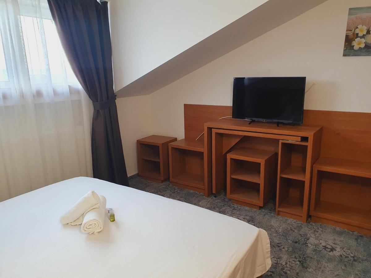 Stay Inn Rediu Valea Lupului  외부 사진
