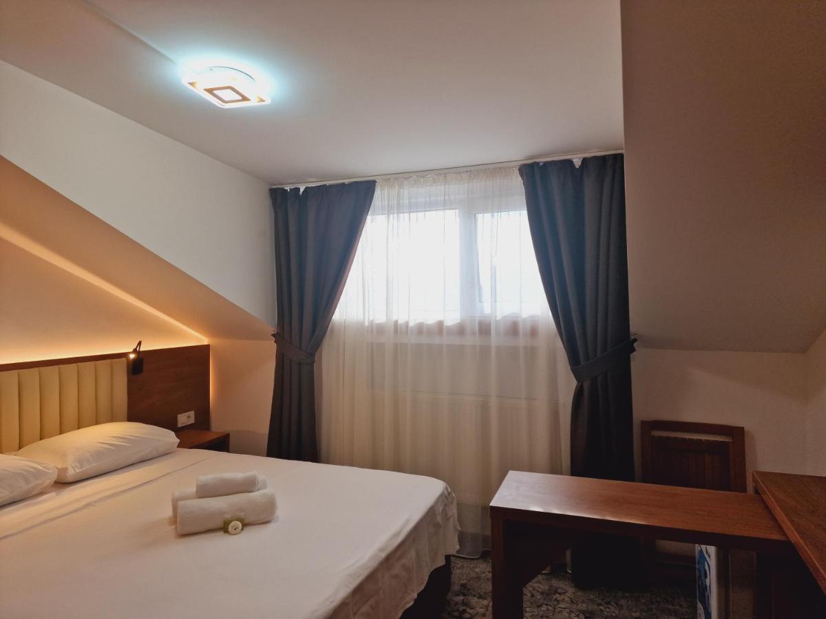 Stay Inn Rediu Valea Lupului  외부 사진