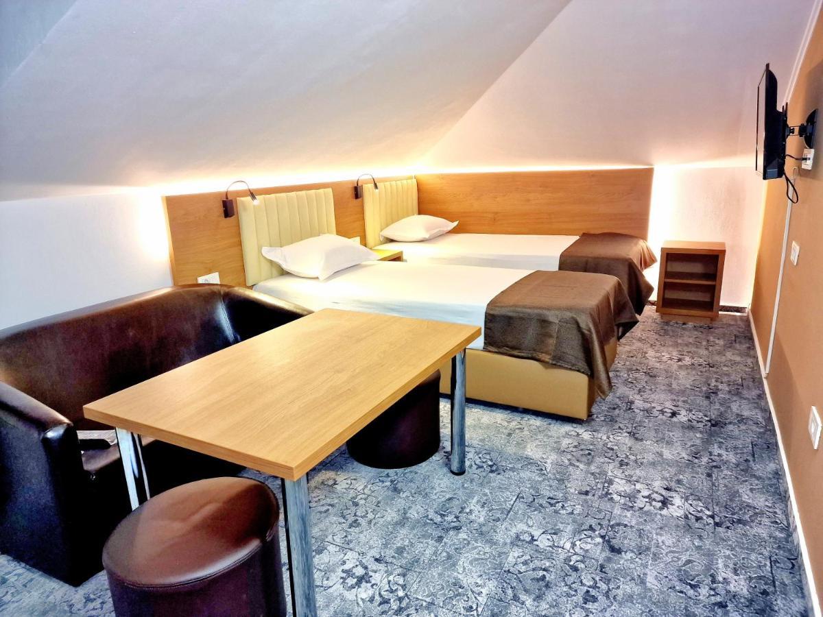 Stay Inn Rediu Valea Lupului  외부 사진
