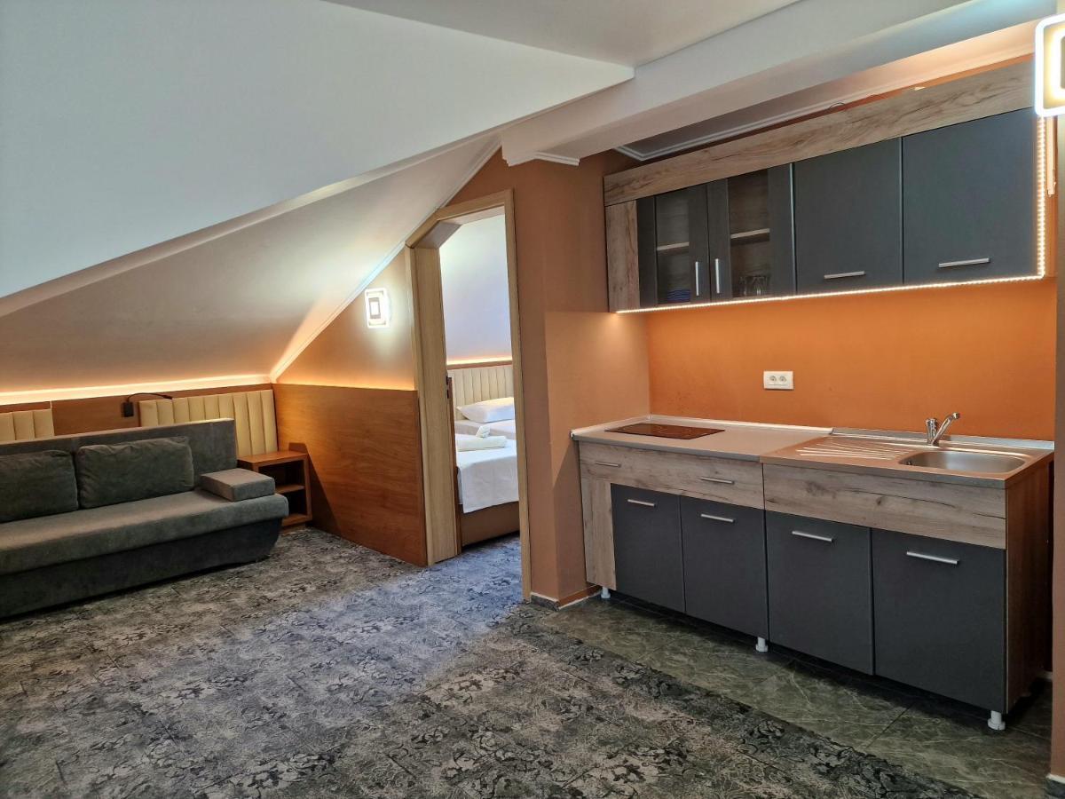 Stay Inn Rediu Valea Lupului  외부 사진